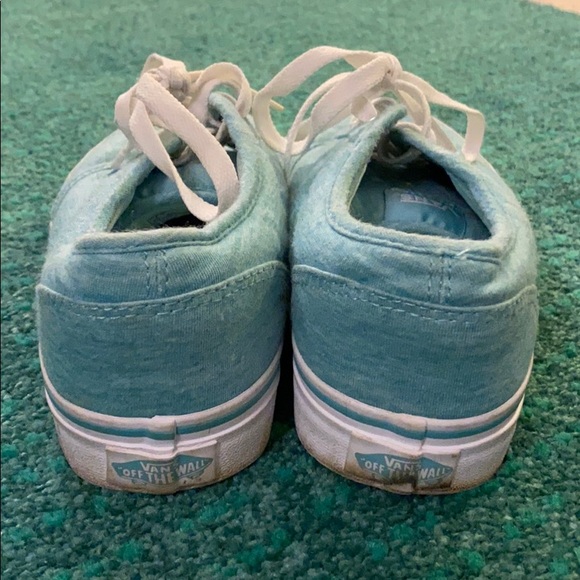 Vans - Picture 4 of 5